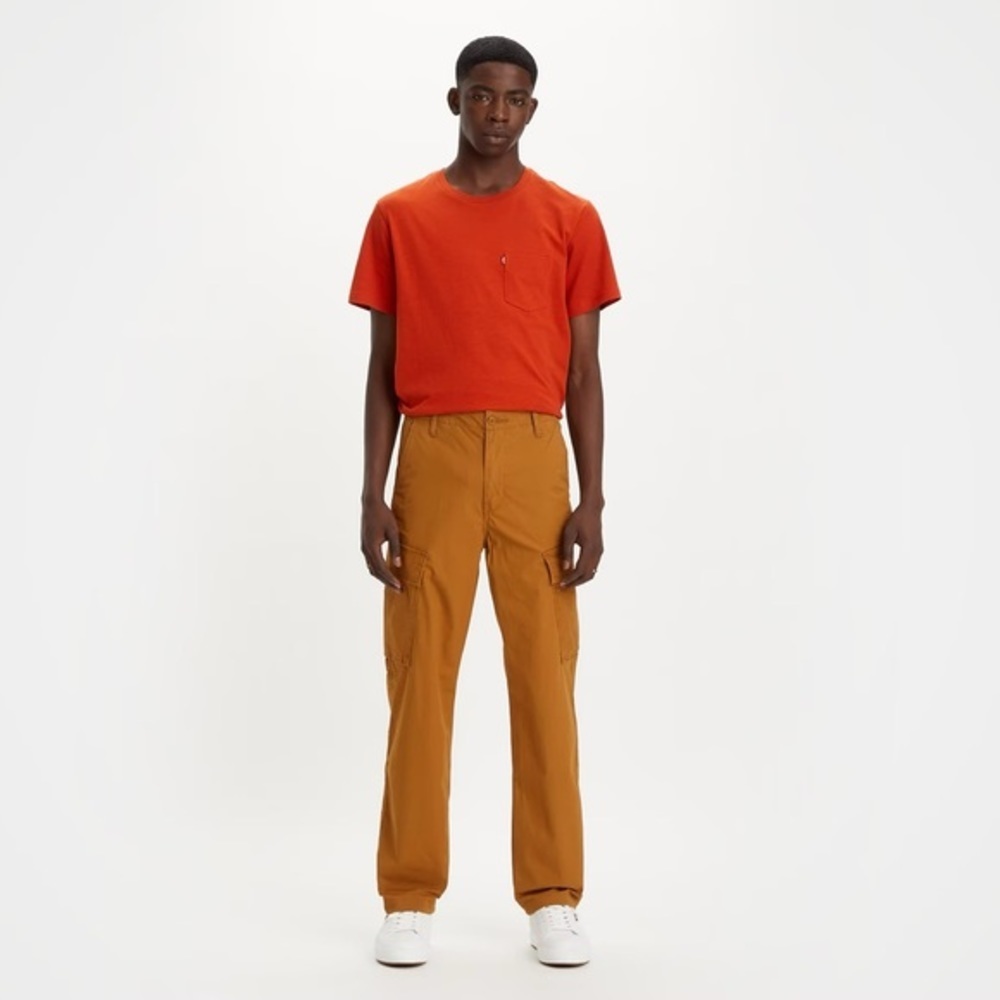 New Levi’s Men’s XX Standard Taper Relaxed Cargo Pant​